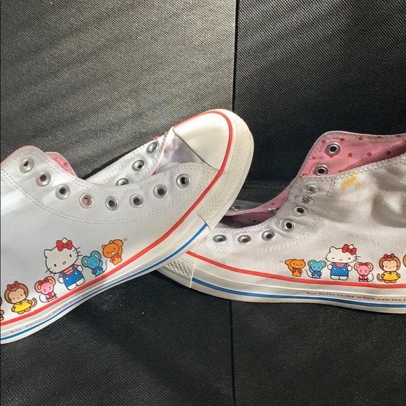 Hello kitty converse - Picture 2 of 3